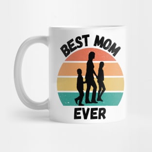 Best Mom Ever. Retro Sunset Design for Moms. Mug